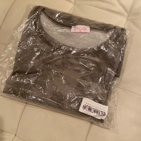 Pink Lily Crewneck Tie Dye Olive Pullover Medium - Picture 4 of 4